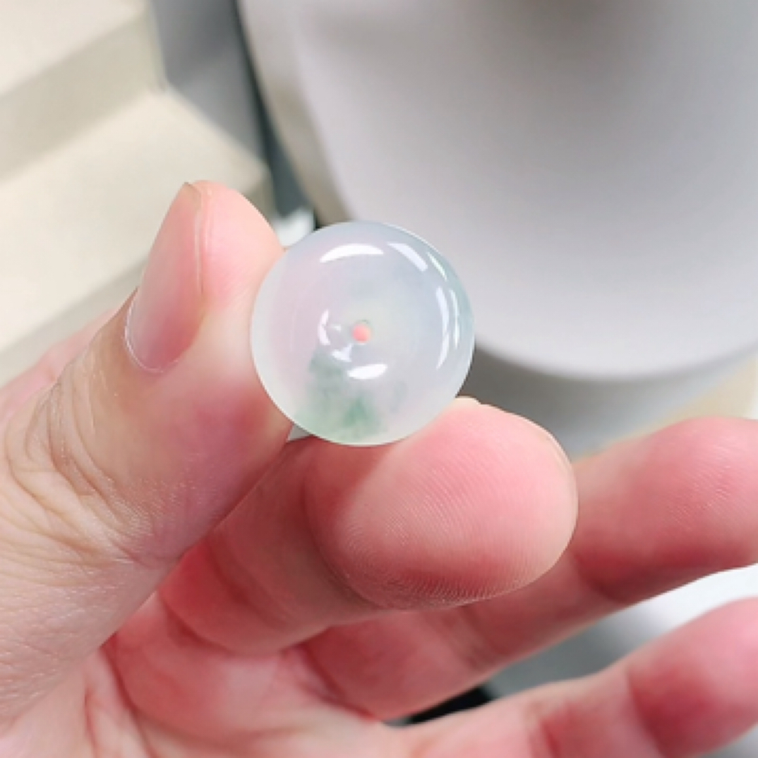 缅甸天然翡翠平安扣飘绿冰透通透