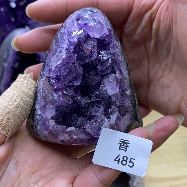 水晶大型摆件（非配饰）未镶嵌