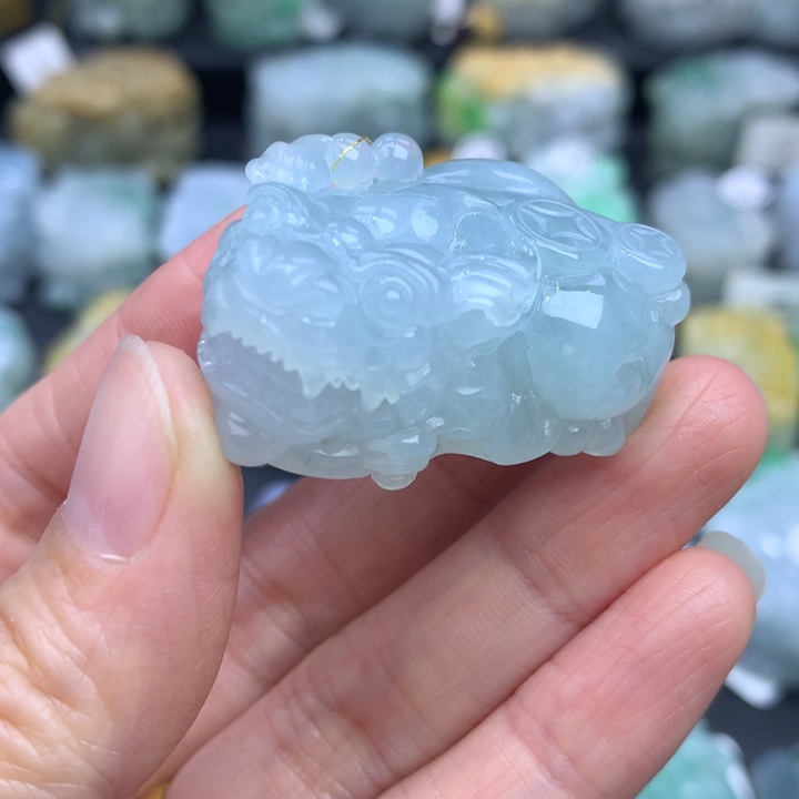 翡翠颈饰未镶嵌天然缅甸A货翡翠貔貅吊坠