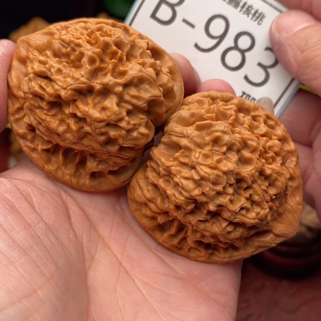 文玩核桃把件官帽47