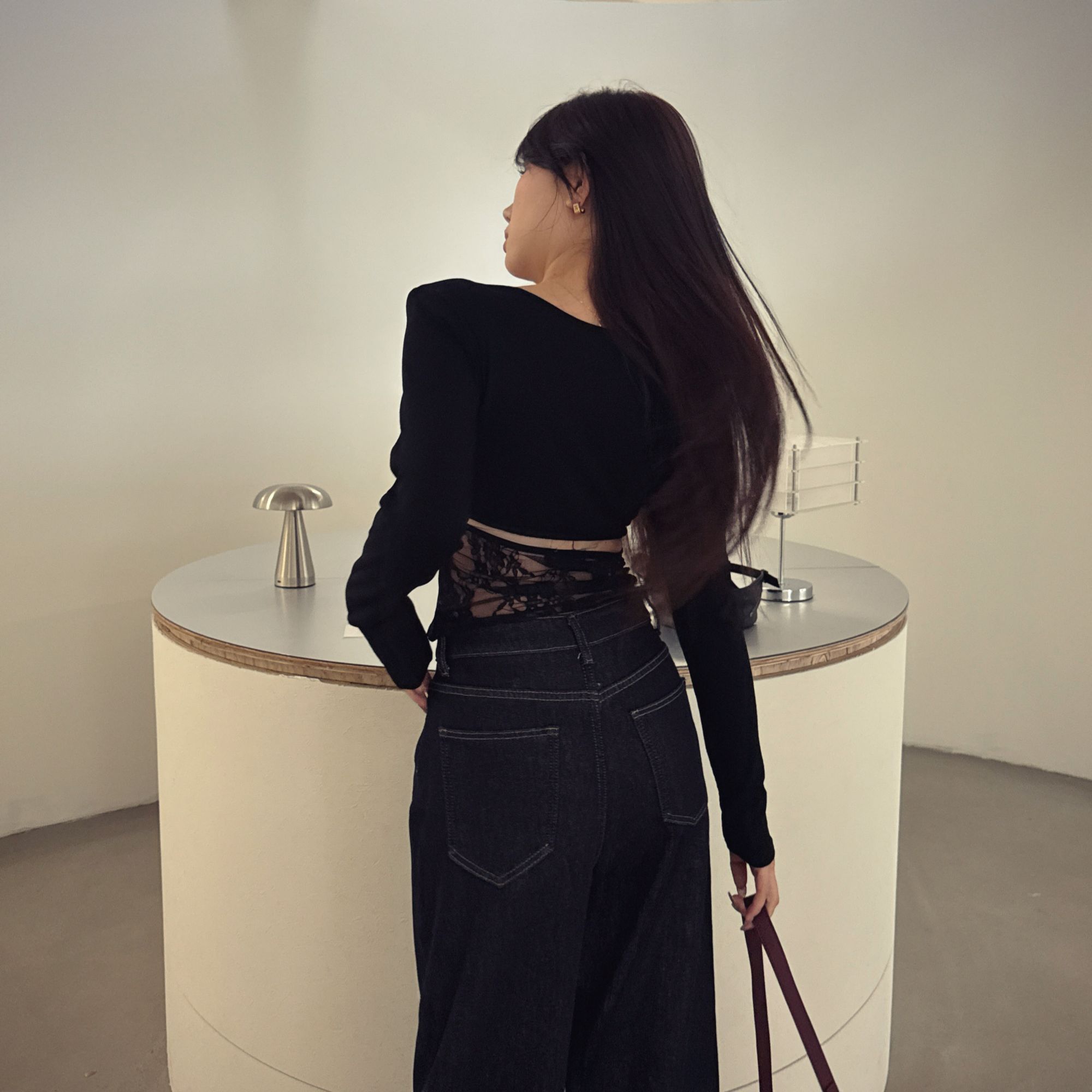 AFRESHM77【纯欲辣妹】韩系黑色方领长袖t恤修身打底衫Y0452