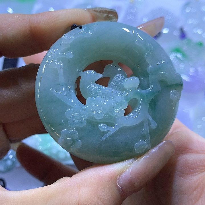 颈饰未镶嵌翡翠天然翡翠A货吊坠