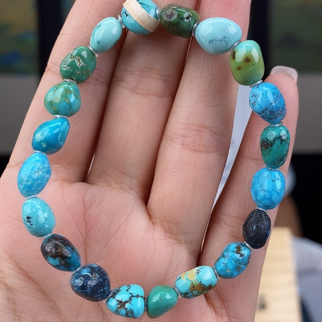 未镶嵌绿松石珠宝奇石