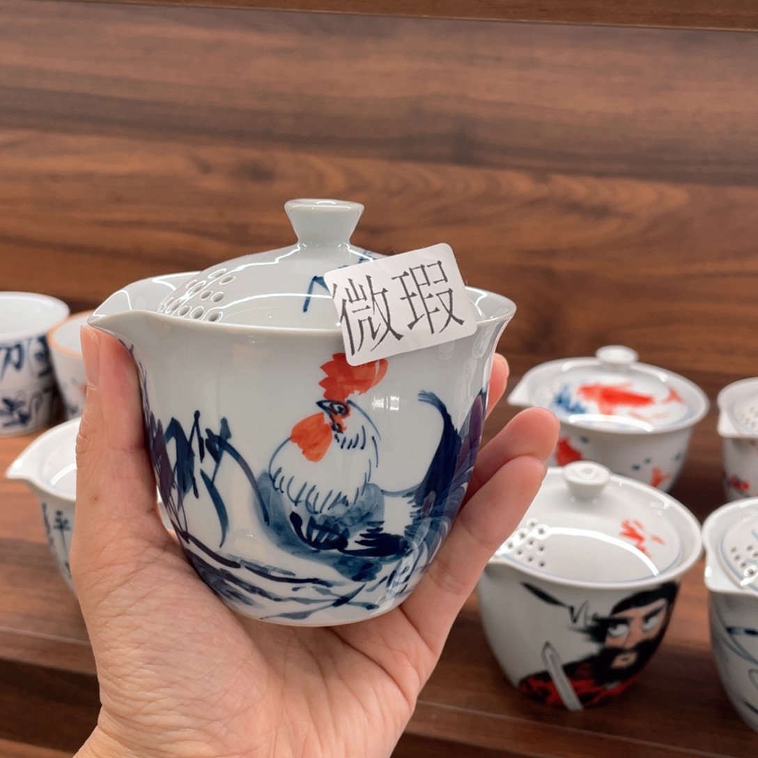 釉下手绘茶具微瑕