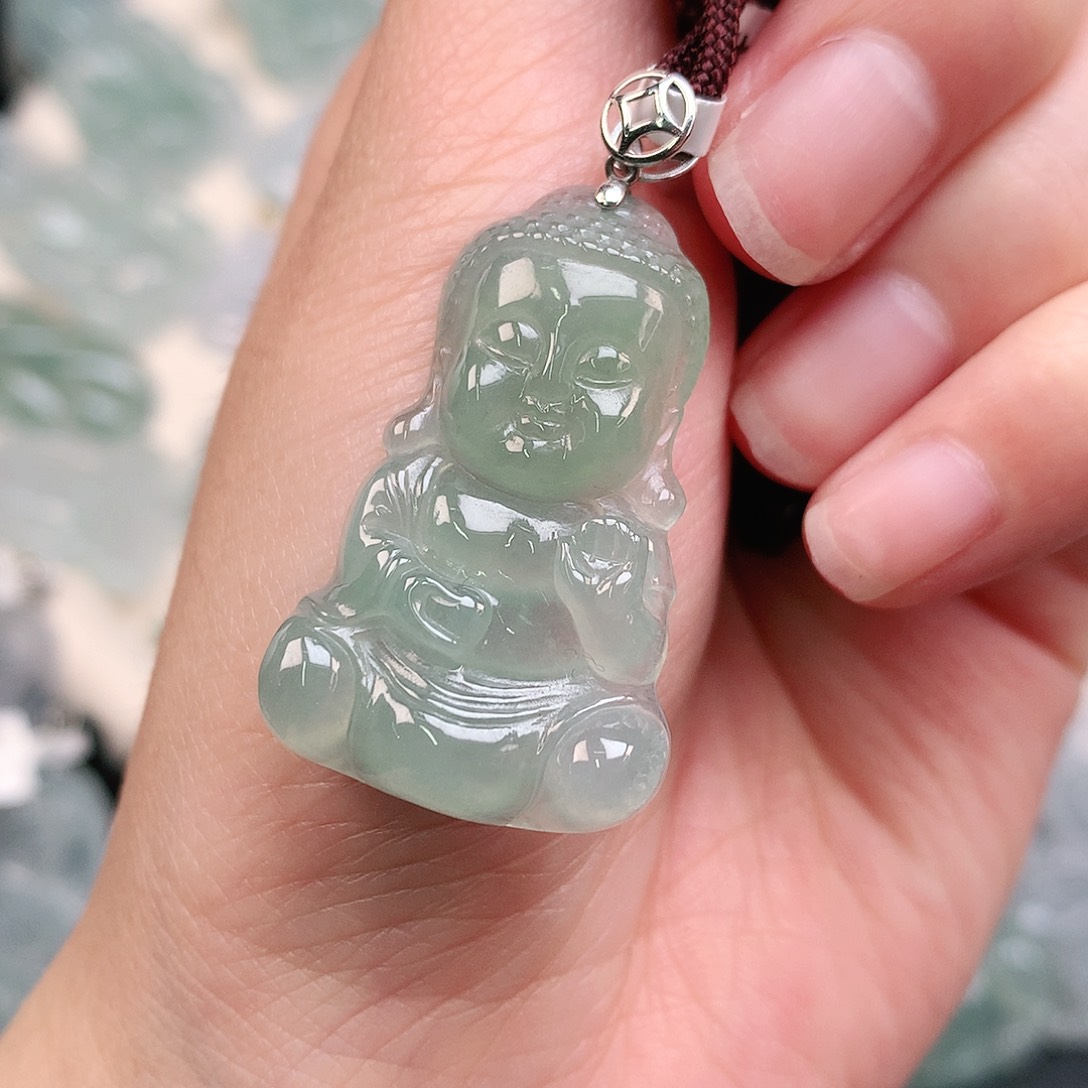 翡翠18K金镶嵌颈饰冰绿宝宝佛35、22，5.5