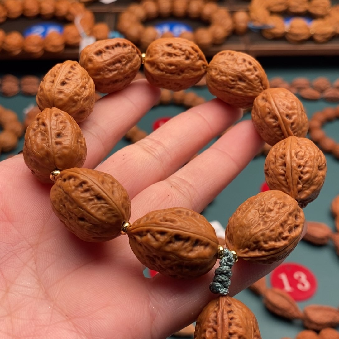 文玩核桃手串21尺寸桃心