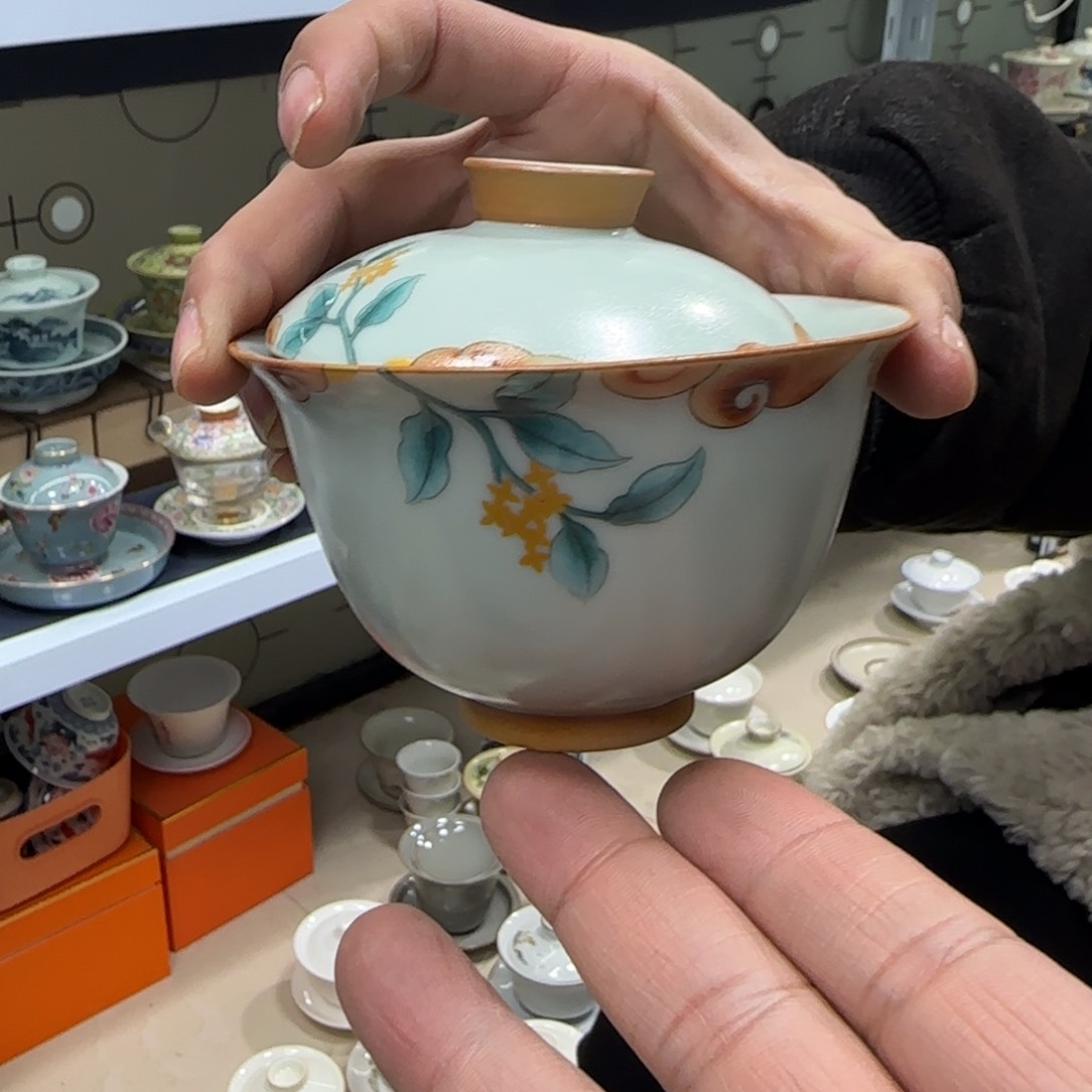 高温下的高温天气使人