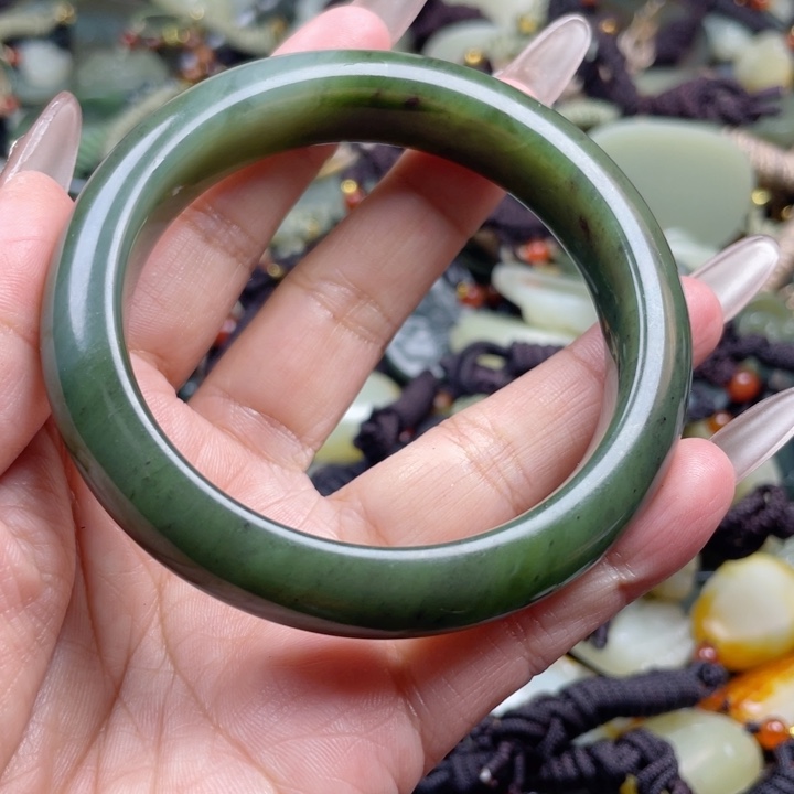 和田玉颈饰未镶嵌59