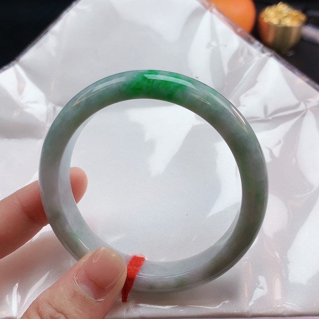 翡翠手镯未镶嵌55圈500238