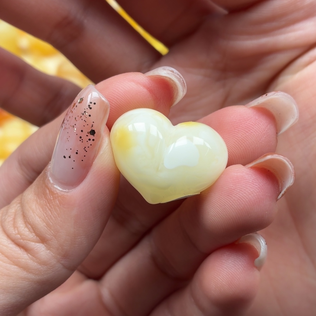 琥珀未镶嵌裸石蜜蜡