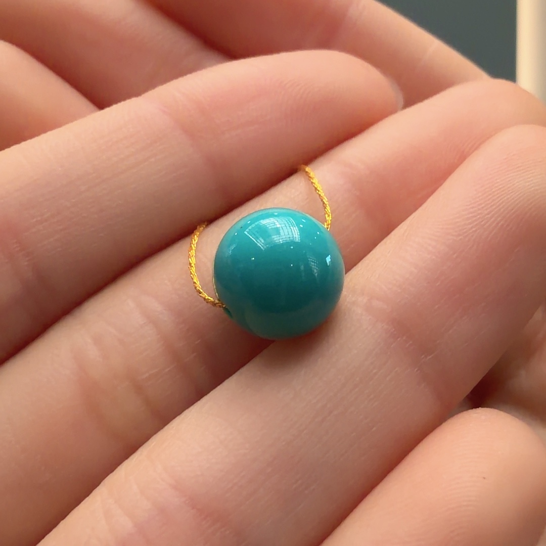 绿松石未镶嵌颈饰