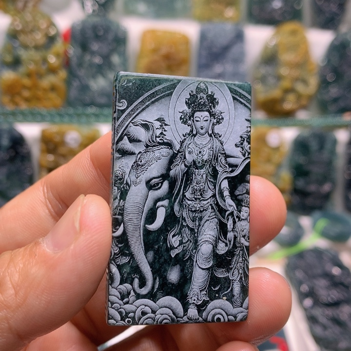 吊坠(不含链)未镶嵌翡翠