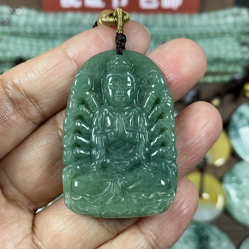 【闪购商品】翡翠颈饰未镶嵌玉吊坠翡翠玉千手观音