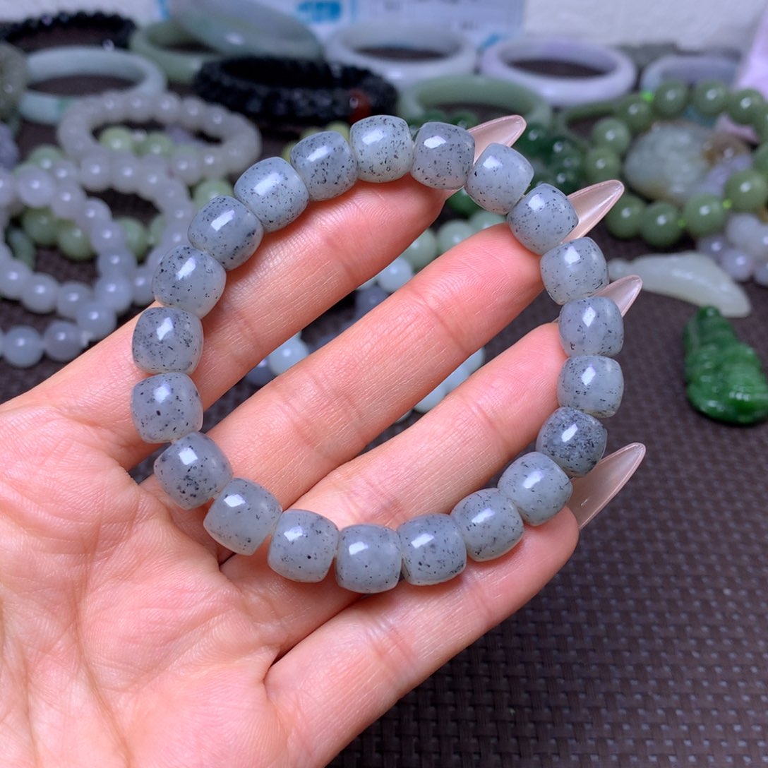 未镶嵌手串和田玉卡10