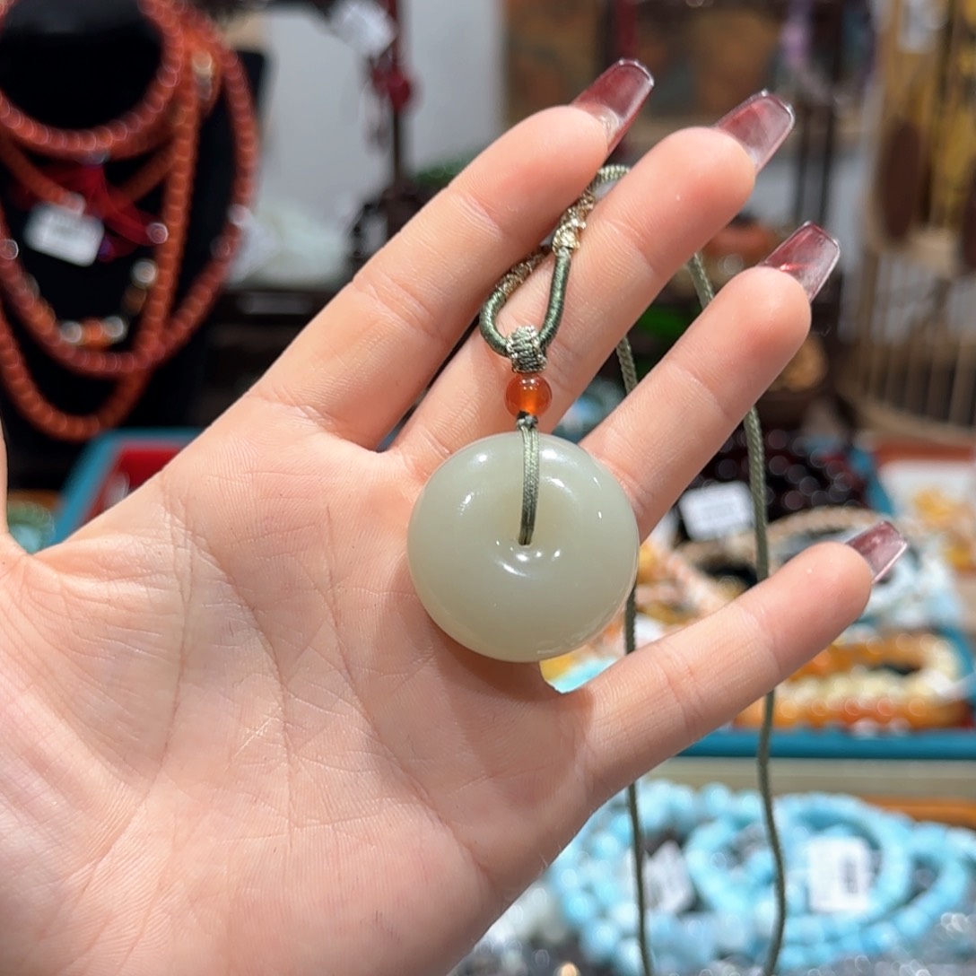 和田玉吊坠(不含链)未镶嵌吊坠1号