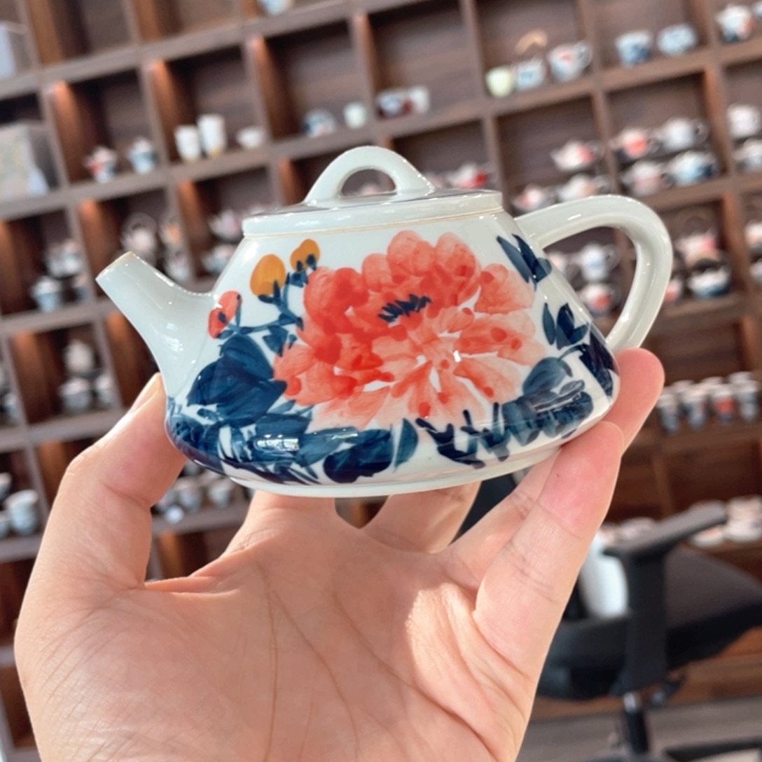 釉下手绘茶具微瑕