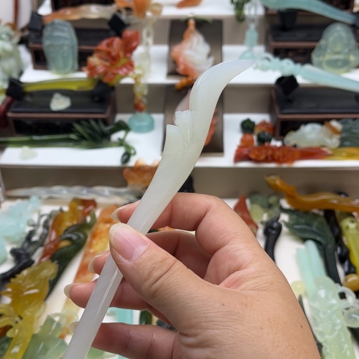蛇纹石玉未镶嵌岫玉发簪
