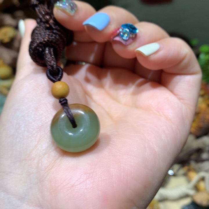 岫岩河磨玉（透闪石质玉）挂件未镶嵌