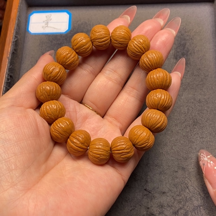 猴头核桃吊坠菩提