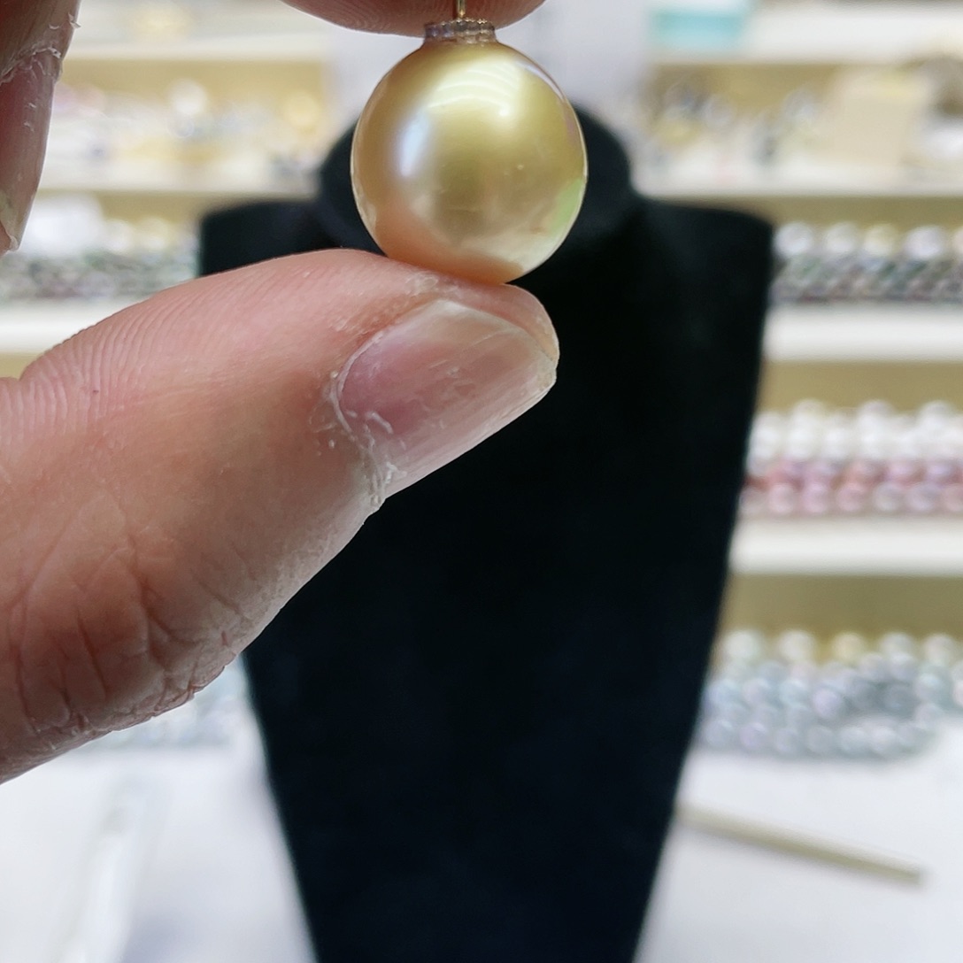 海水珍珠颈饰18K金镶嵌