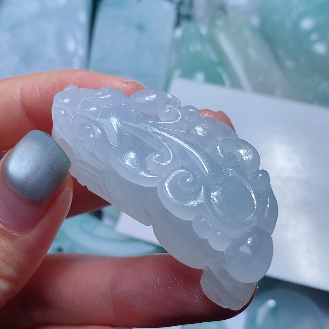 定制翡翠未镶嵌毛货付款后确认抛光