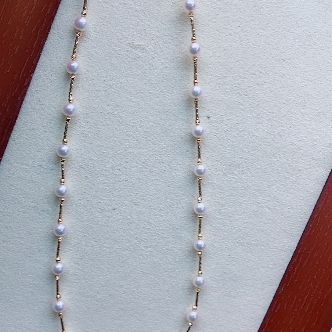 18K金镶嵌淡水珍珠颈饰