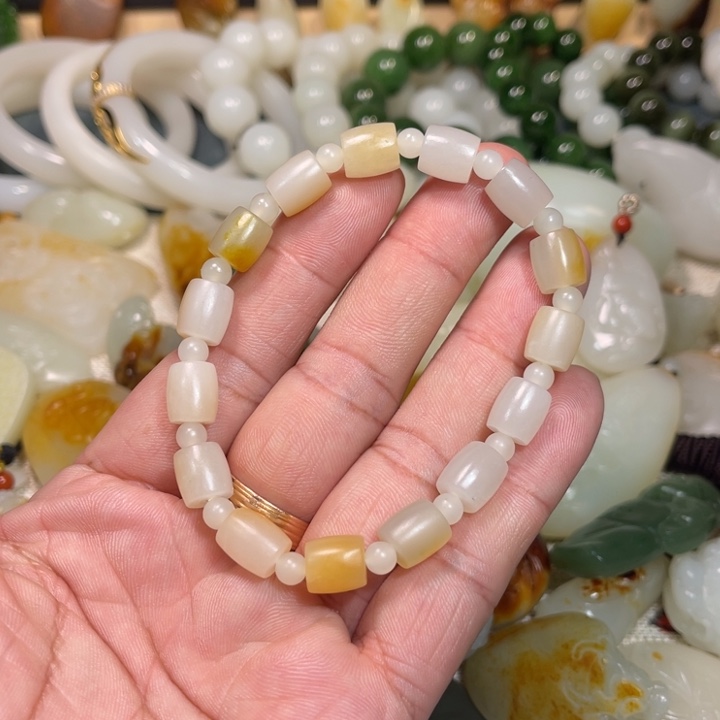 和田玉手串未镶嵌