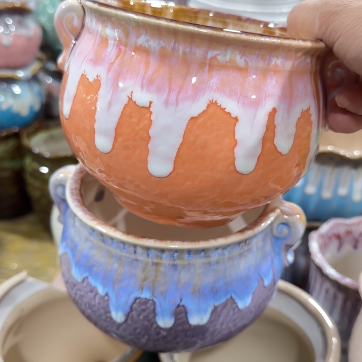 不清楚问客服凑9块包邮，有孔，多肉植物花盆