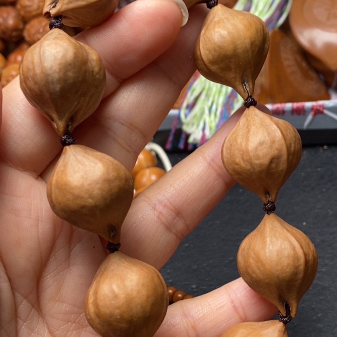 吊坠猴头核桃橄榄