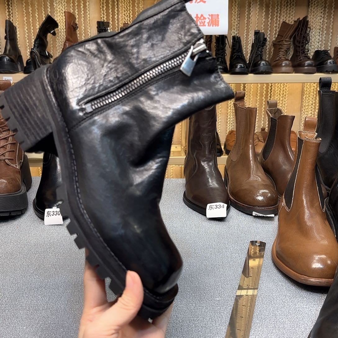 21号黑色短靴38码