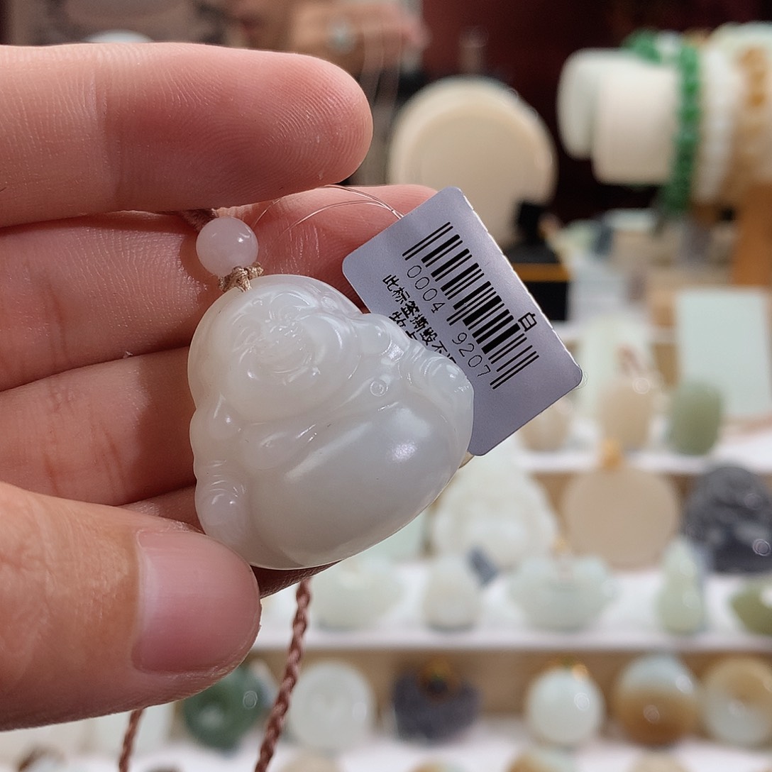 和田玉颈饰未镶嵌S****a