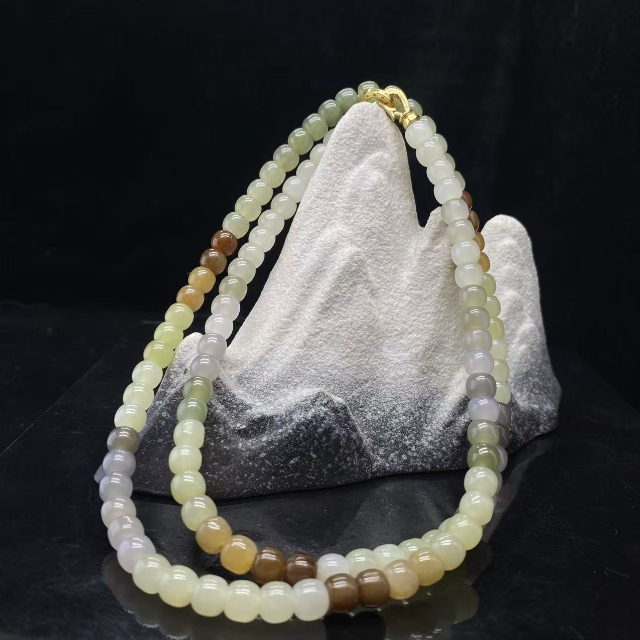 A348 和田玉珠链 WL334006