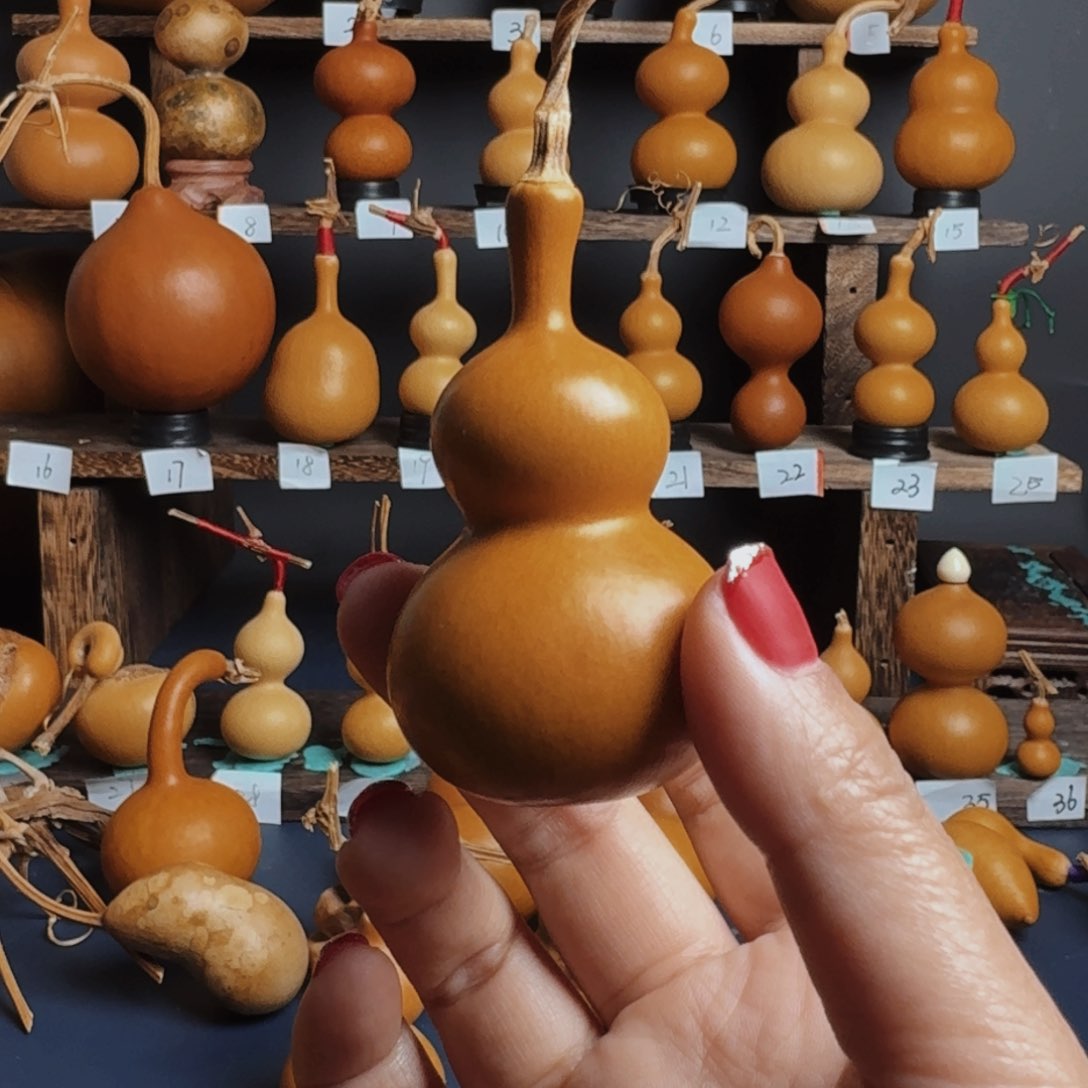 赵****精美天然葫芦葫芦