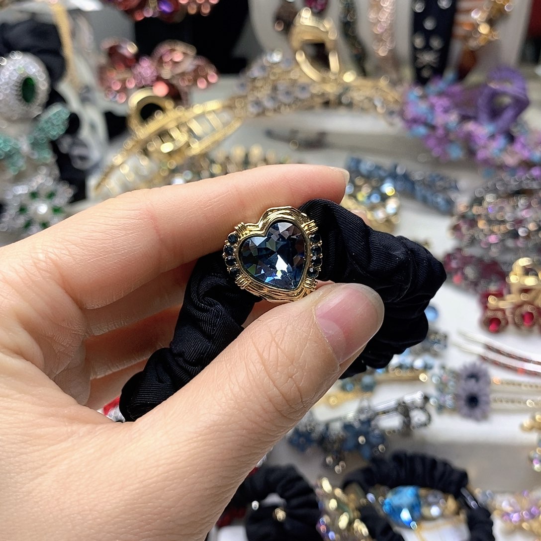 仿水晶合金头绳爱心