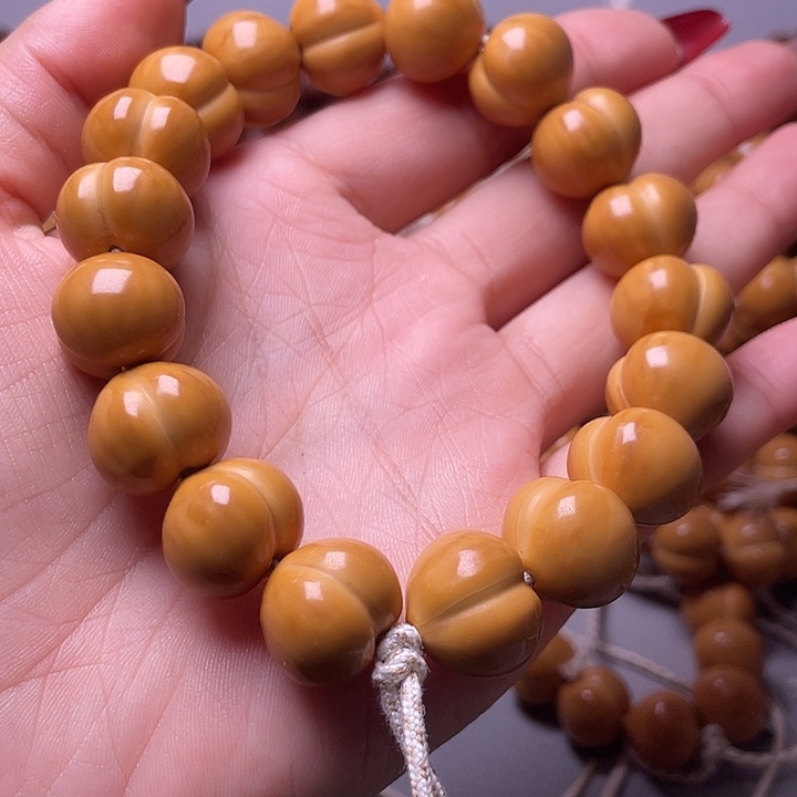 猴头核桃手串16尺寸镜面柯基屁桃手持全品无暇