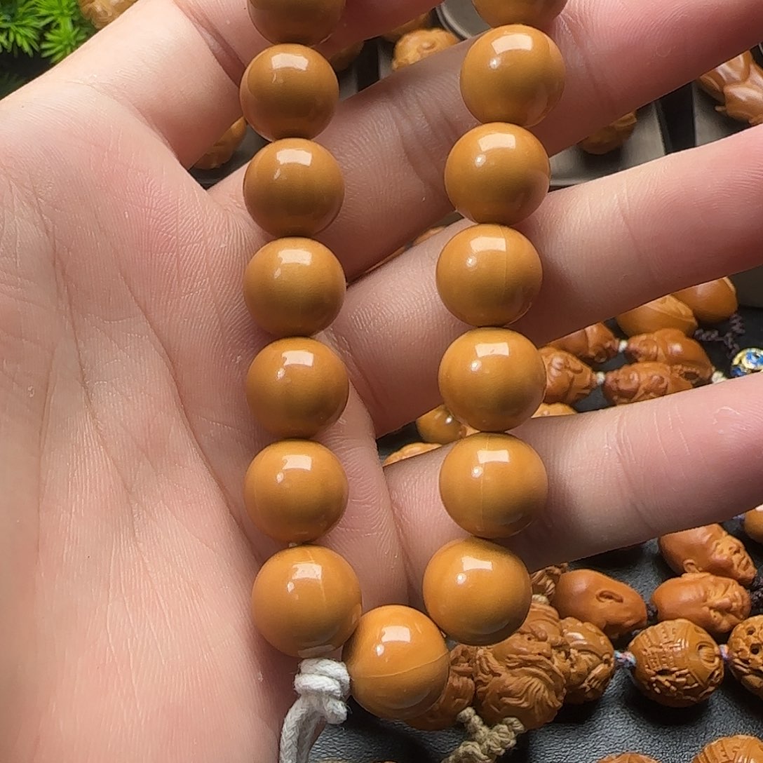 橄榄核手串/手链猴头光珠