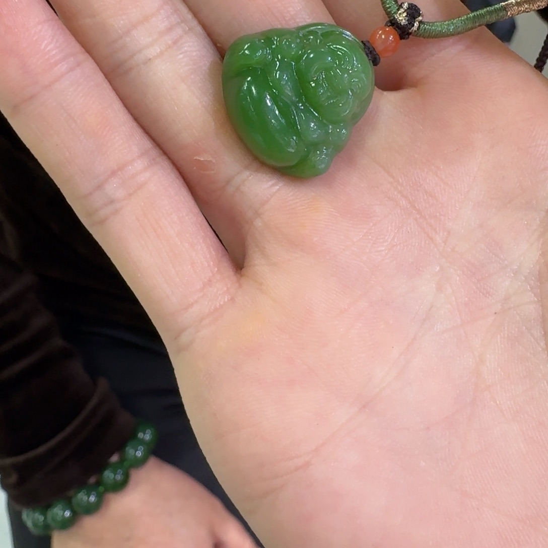 颈饰未镶嵌和田玉?***弯