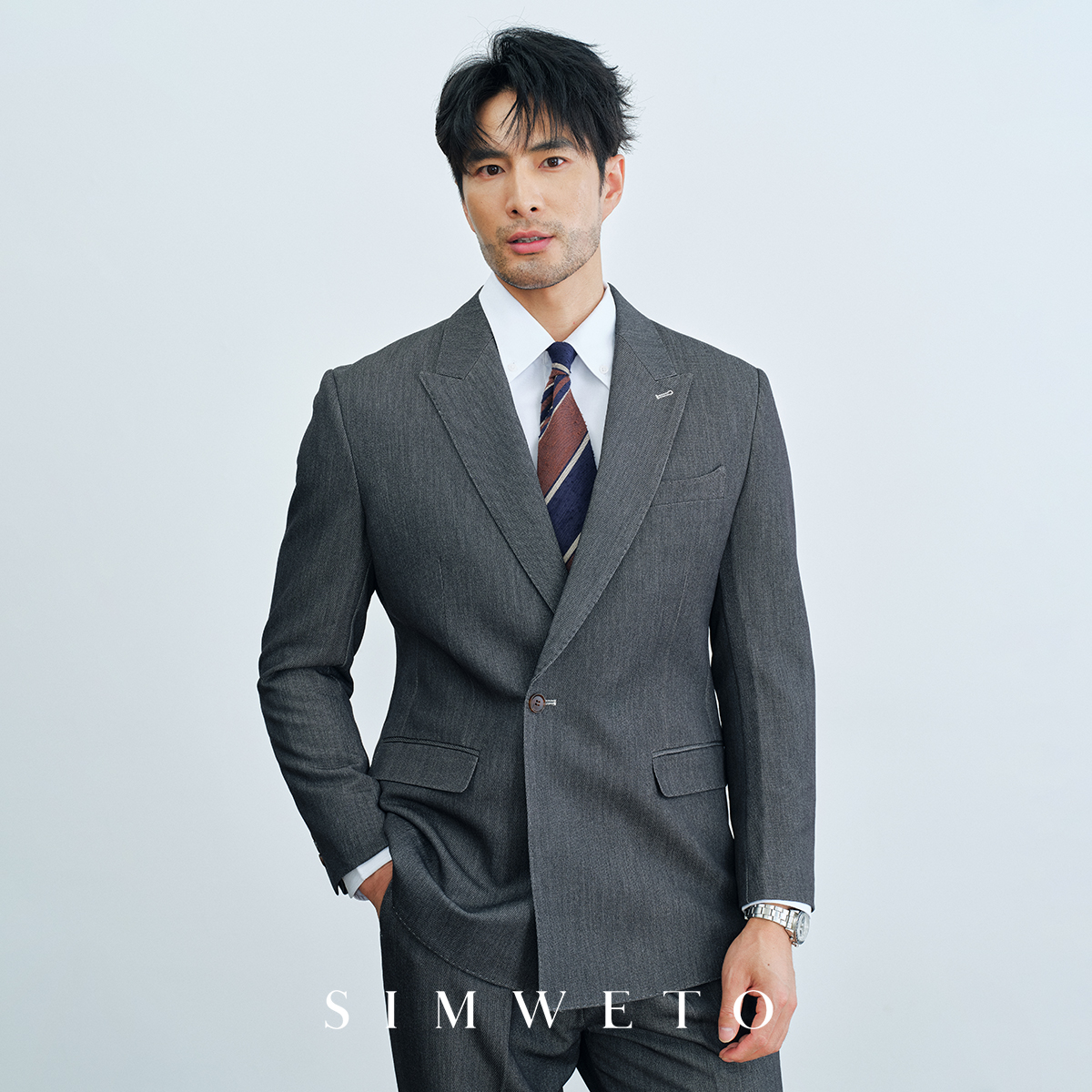 【双股40支】 350克/米²  秋冬商务绅士垂感灰色西服套装男免烫西装