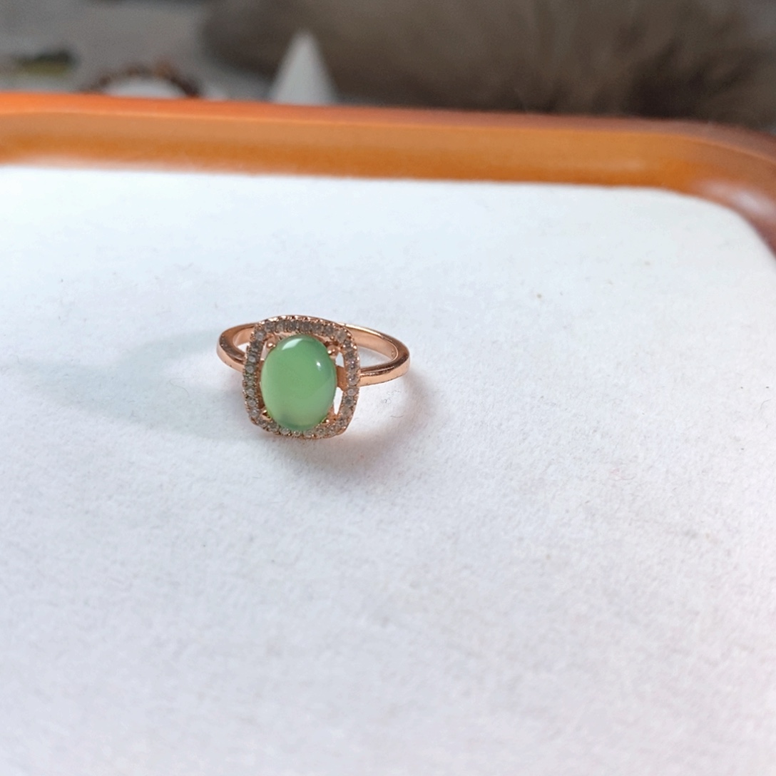 【闪购商品】水晶手链未镶嵌咻***?和田玉戒指