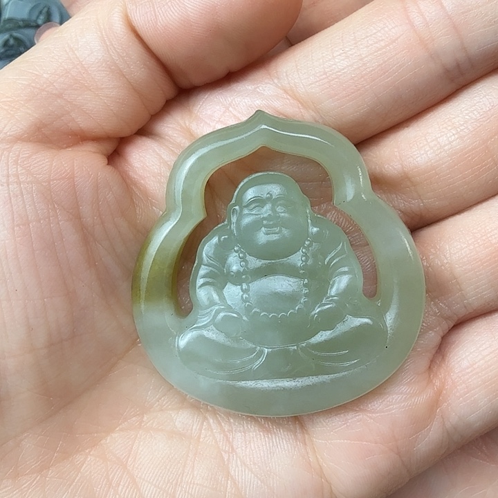 和田玉（糖玉）颈饰未镶嵌