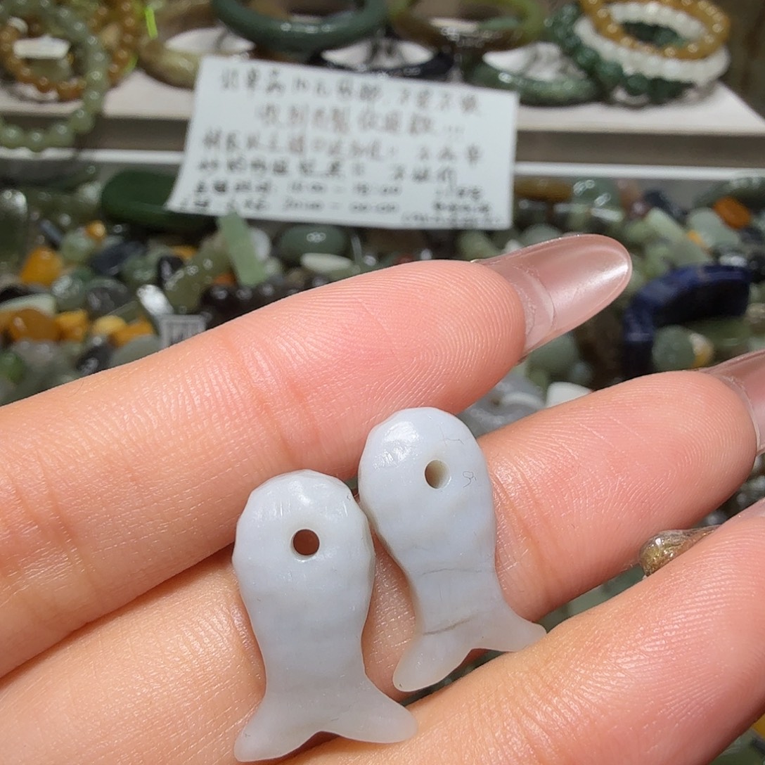 和田玉未镶嵌珠宝奇石