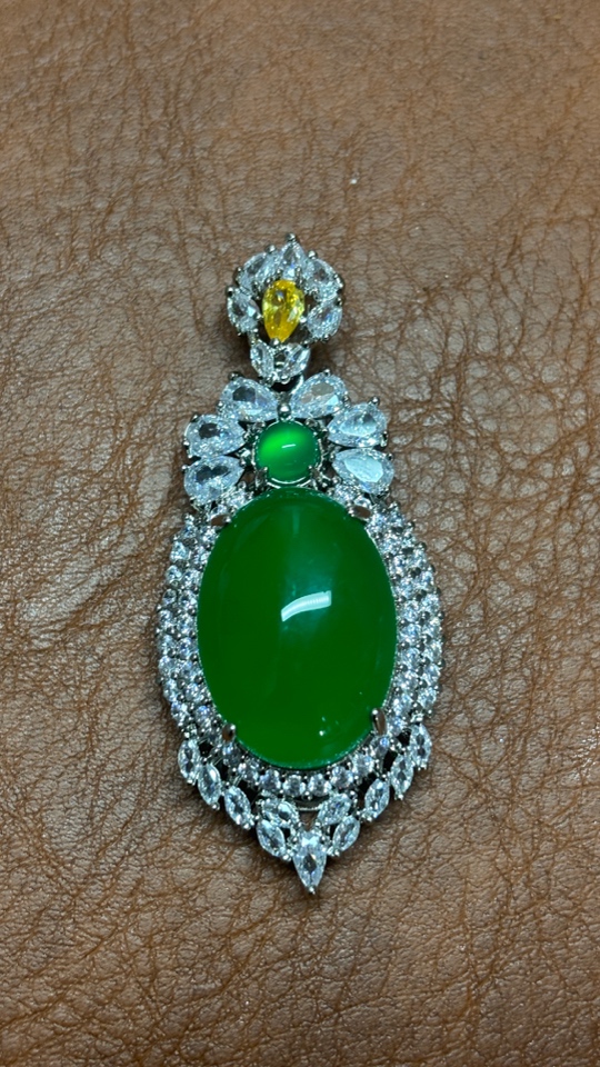 天然玉髓吊坠 百搭 气质 多样性发一件