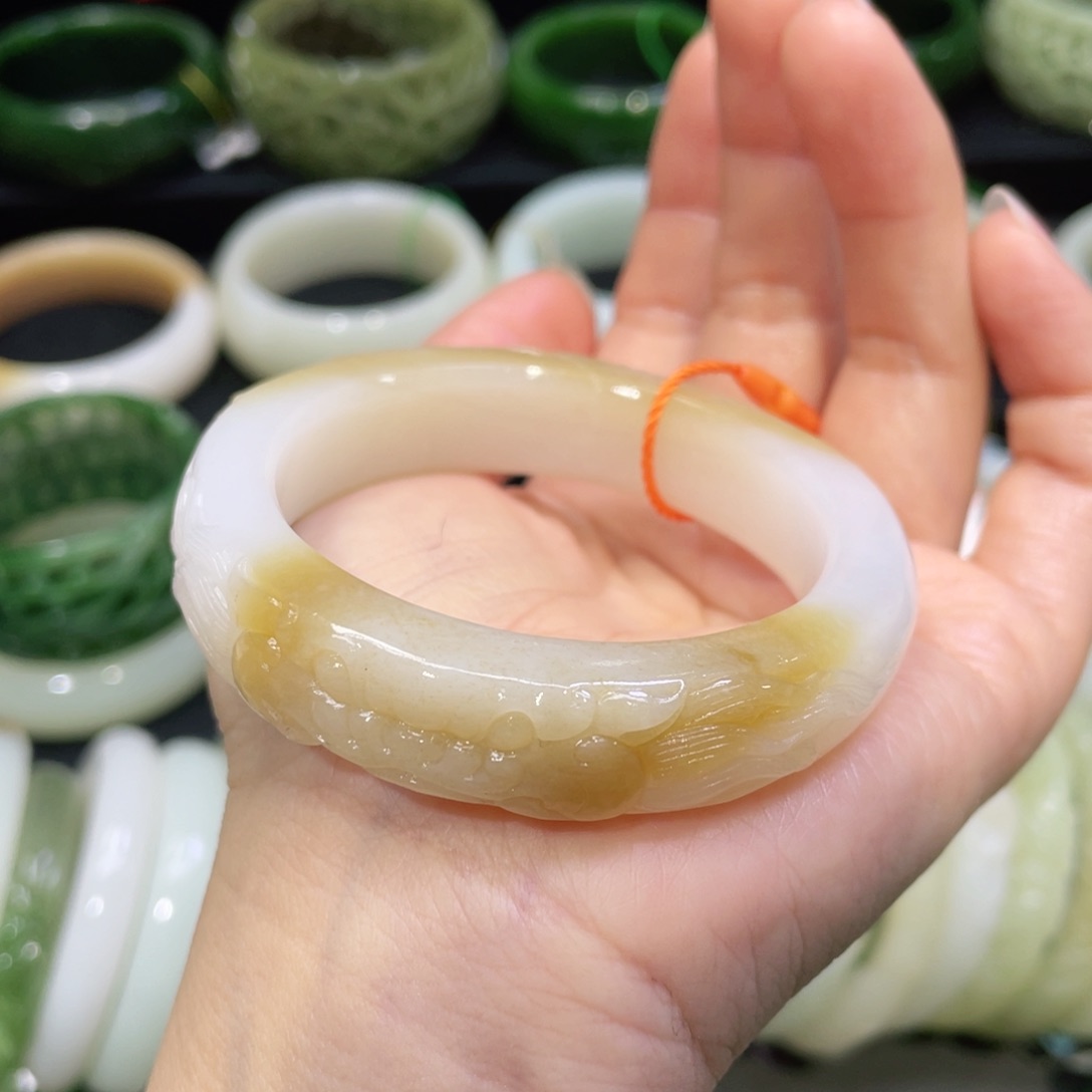 未镶嵌手镯和田玉51