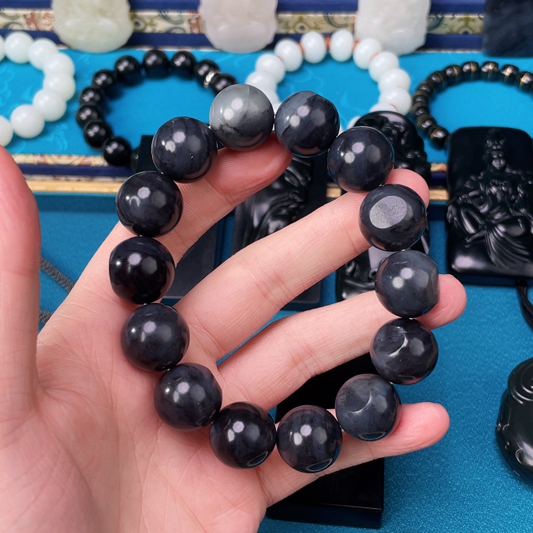 和田玉手链未镶嵌