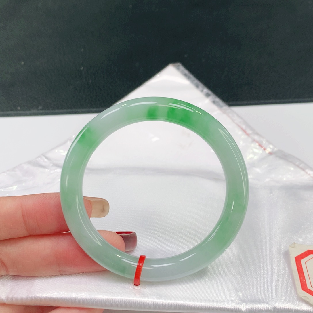 未镶嵌手镯翡翠213