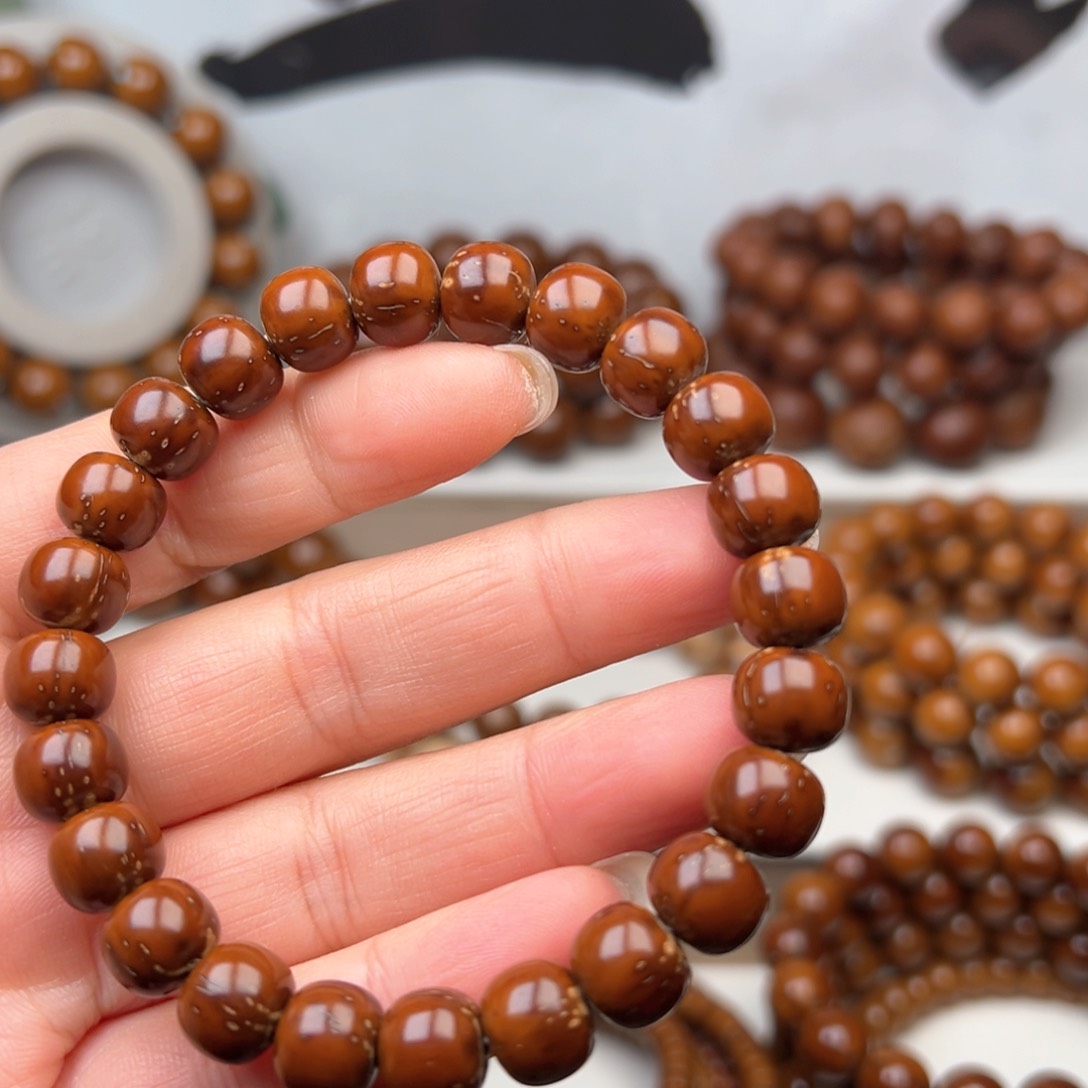 紫金鼠手串9.9实心老型微瑕练手款