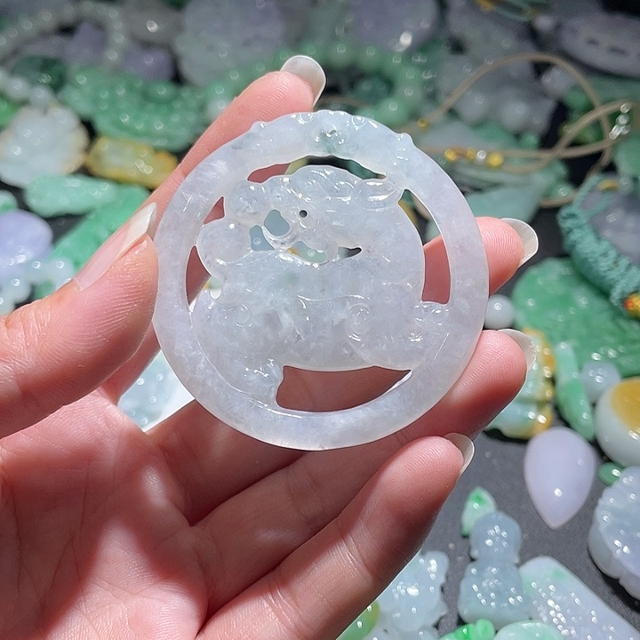 颈饰未镶嵌翡翠雨***想天