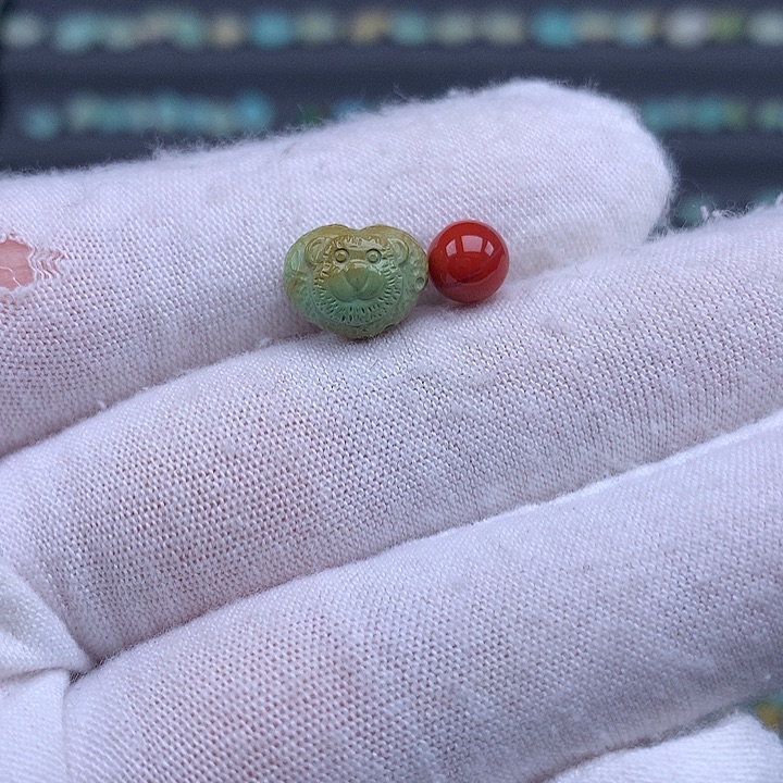 Z****南红玛瑙未镶嵌珠宝奇石