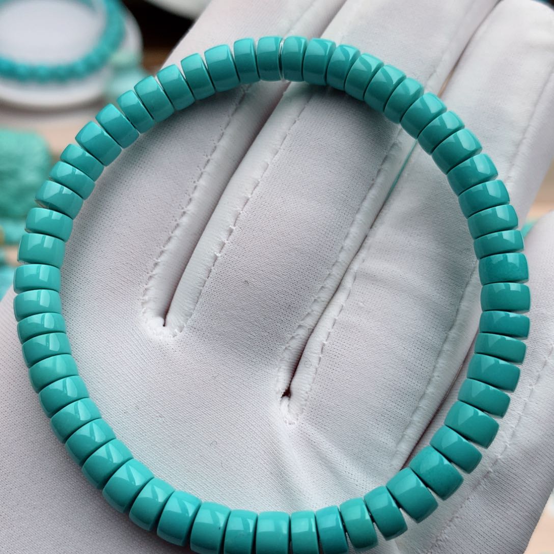 绿松石珠宝奇石未镶嵌重：11.3克