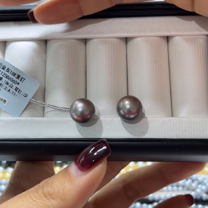 海水珍珠耳饰18K金镶嵌11-12mm